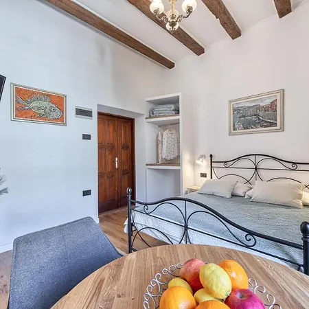 Laus Apartamento *
