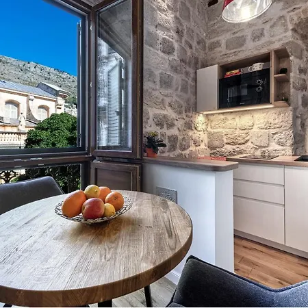 Apartment Laus *